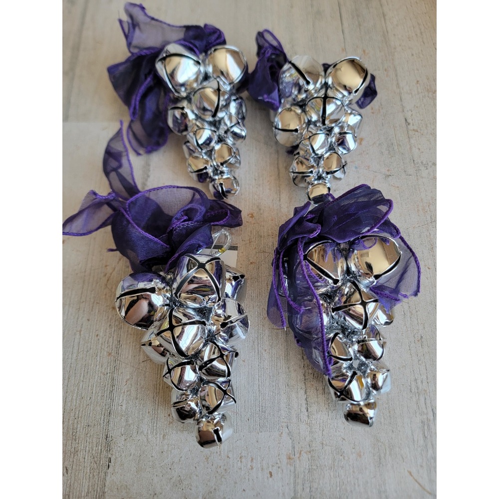Pottery Barn RARE jingle bell cluster set Xmas ornament grapevine metal unique
